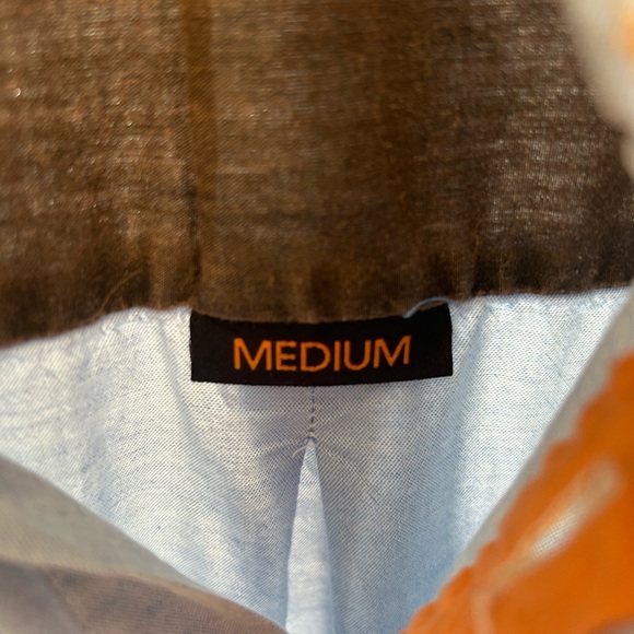 Animal Light Blue Button-Up Shirt SZ MEDIUM NWOT - Picture 7 of 7